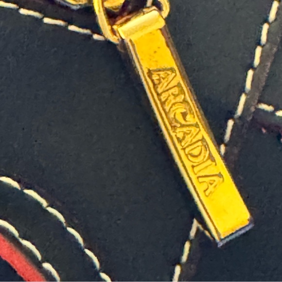 Arcadia Navy Patent Leather Bag Made In Italy - Picture 13 of 16